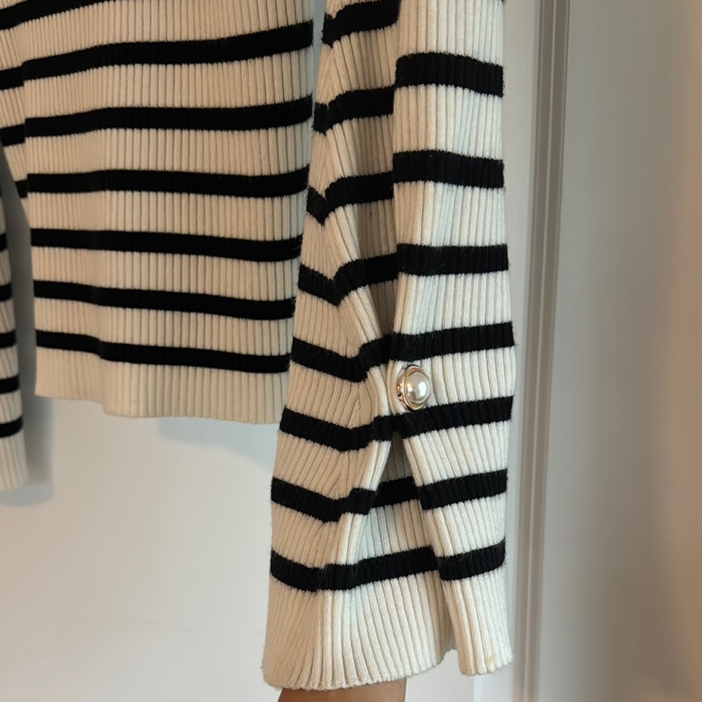 Striped Ribbed Sweater - Picture 2 of 2
